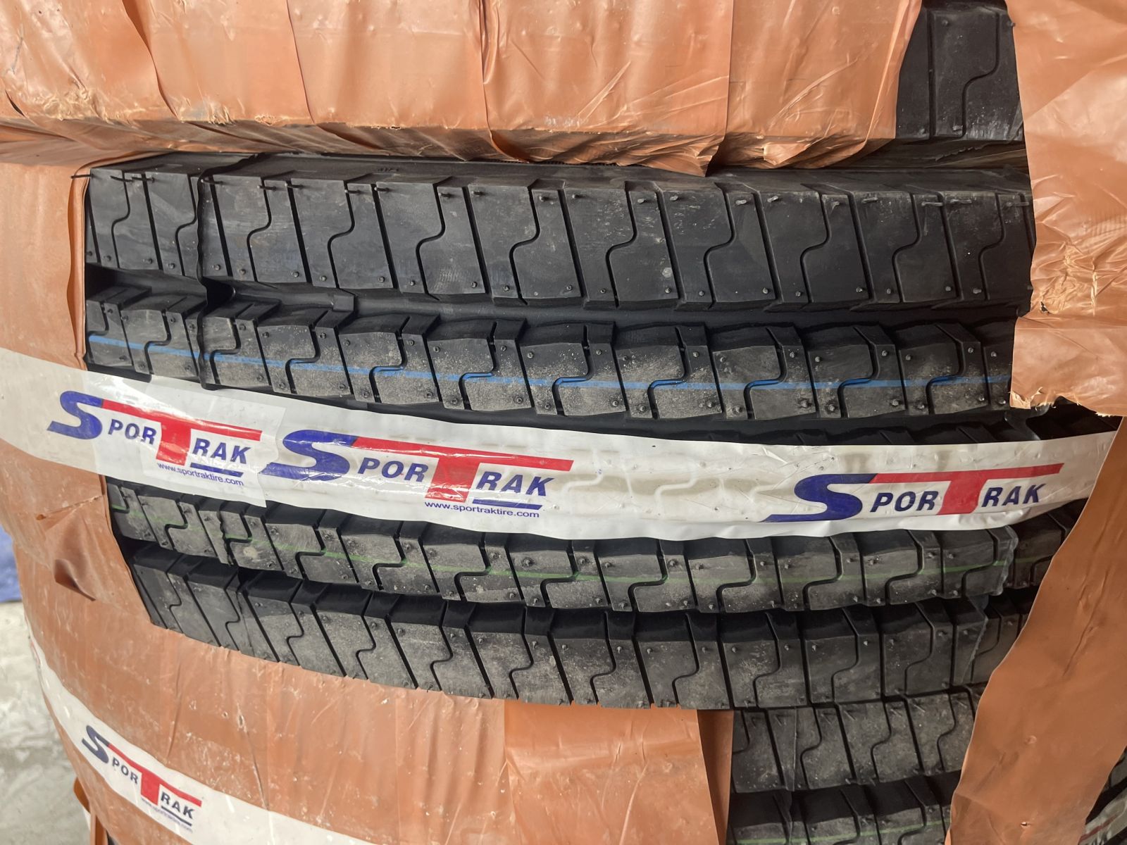 Xu Hướng Lốp Xe Xanh: Giảm Thiểu Khí Thải, Bảo Vệ Môi Trường